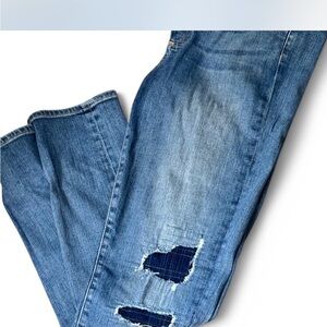 Trendy Ripped Blue Jeans